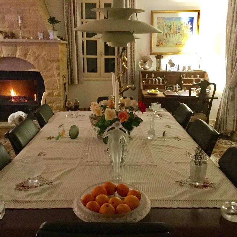 Bed and Breakfast Le Balcon Des Jasses Espere Exterior foto